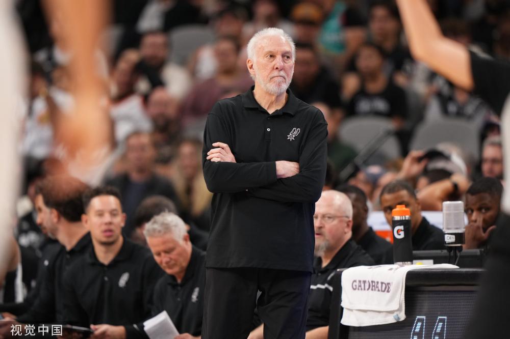 场上独树一 场上独树一