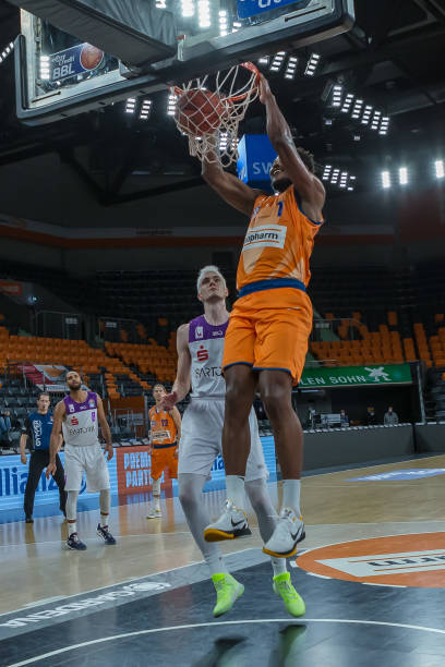 不妨参考N 不妨参考N