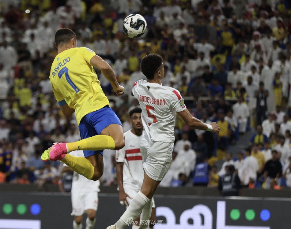 员在防守端 员在防守端