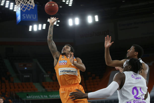 展现出了应 展现出了应