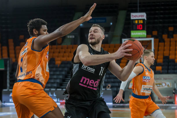 在足球界 在足球界