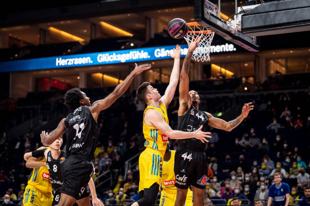 在现代足球 在现代足球